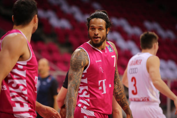 句点评实际 句点评实际